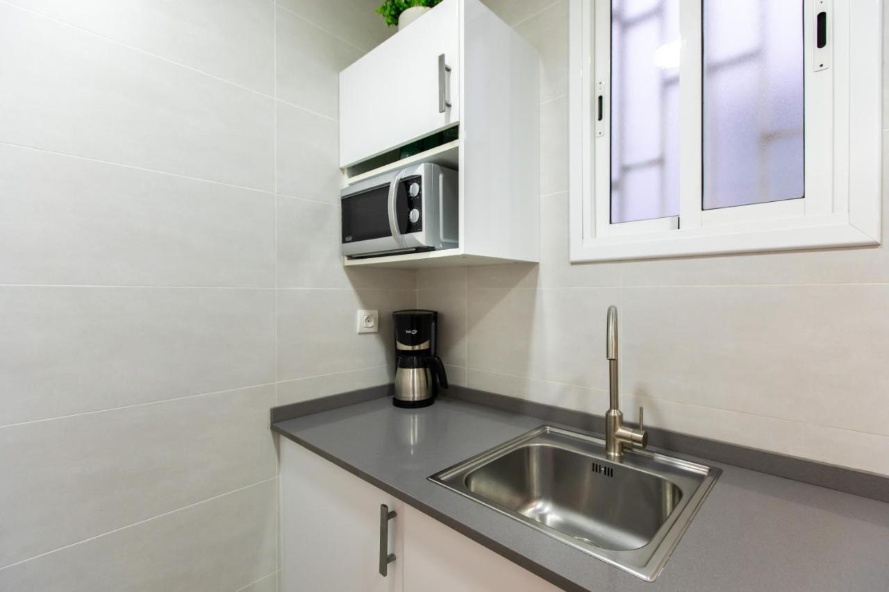 Pere Serafi 2 Bedroom Apartment Barcelona Exterior photo